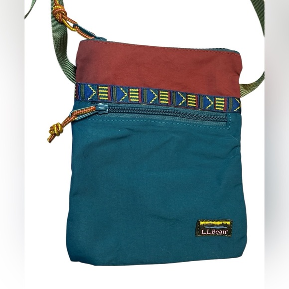 L.L. Bean mountain classic Multicolor Crossbody Bag - Picture 2 of 6